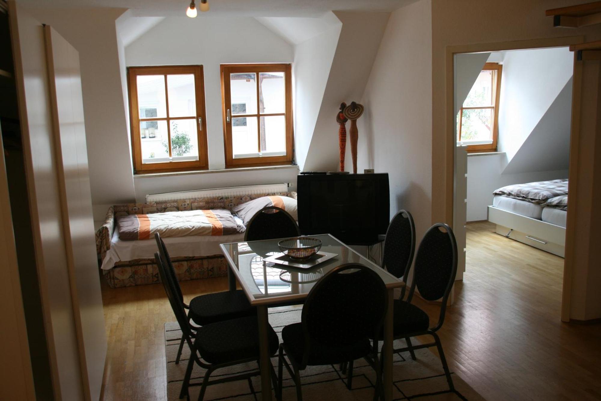 Wendlers Ferienwohnungen #1 #4 #5 #6 Behringersdorf Quarto foto